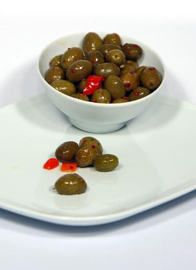 Olive verdi schiacciate